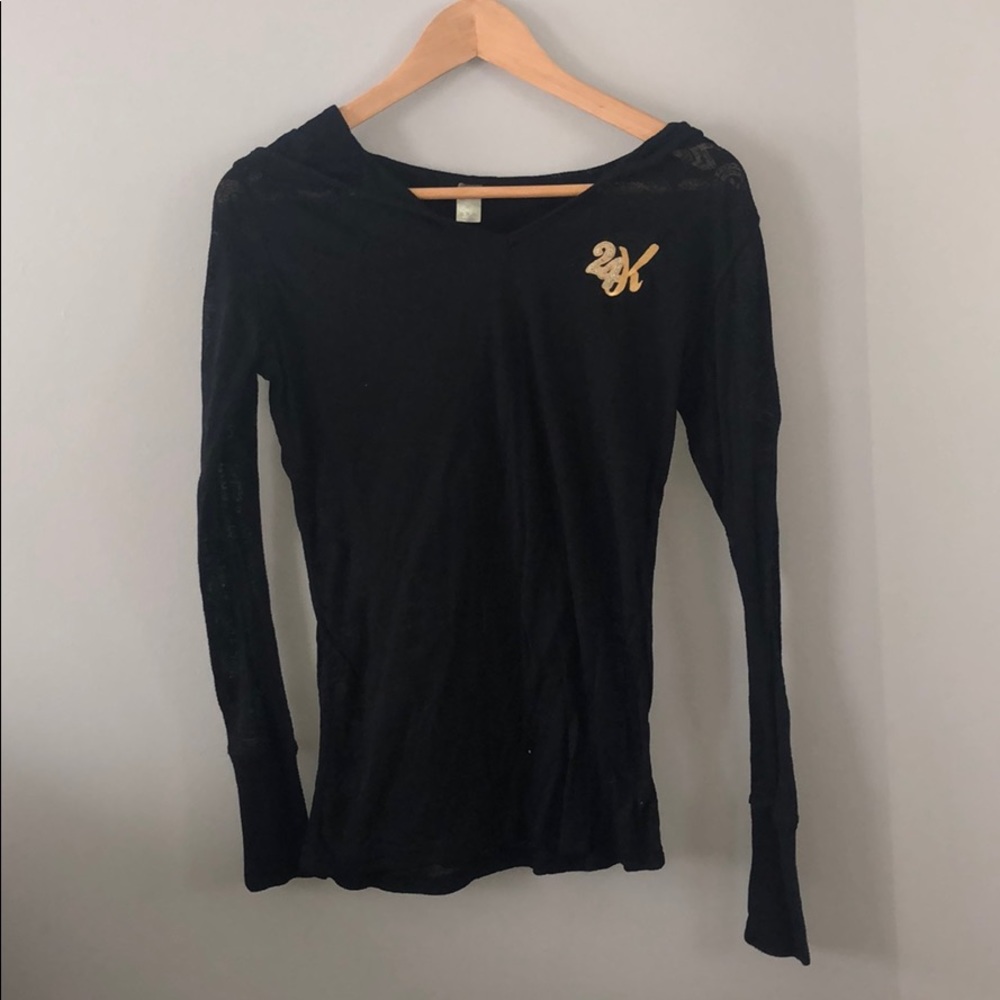 Black see through pullover.